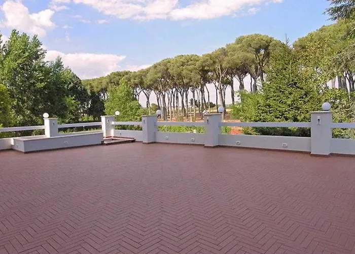 Hotel Pinewood 4*