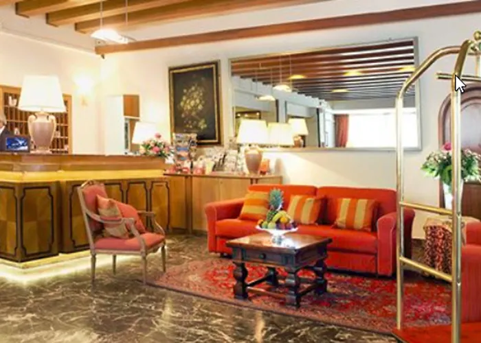 Pinewood 4*