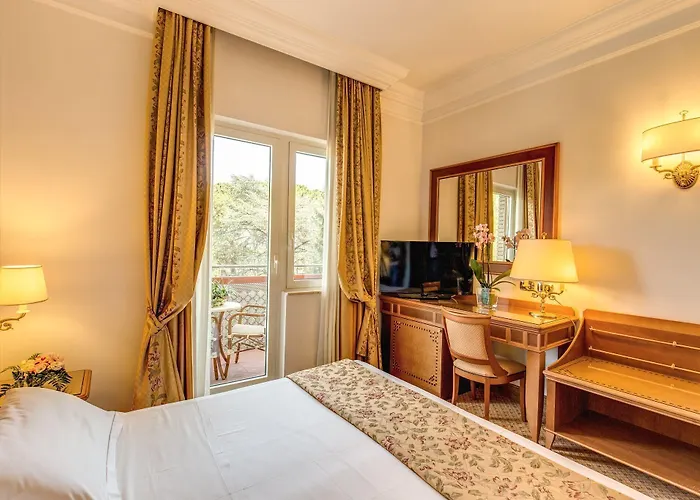 Otel Pinewood