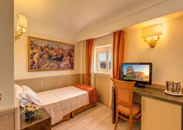 Pinewood Hotel