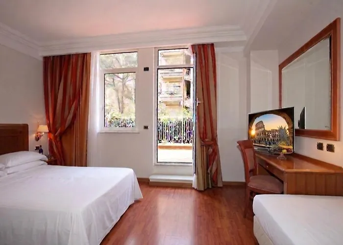 Pinewood Hotel Roma