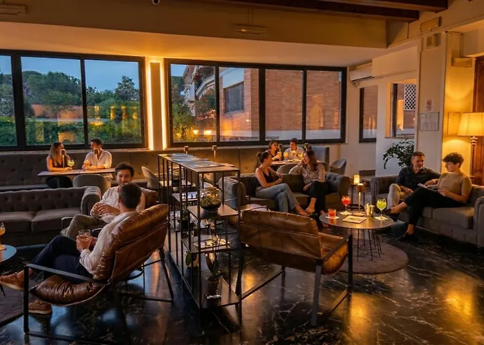 Hotel Pinewood Roma