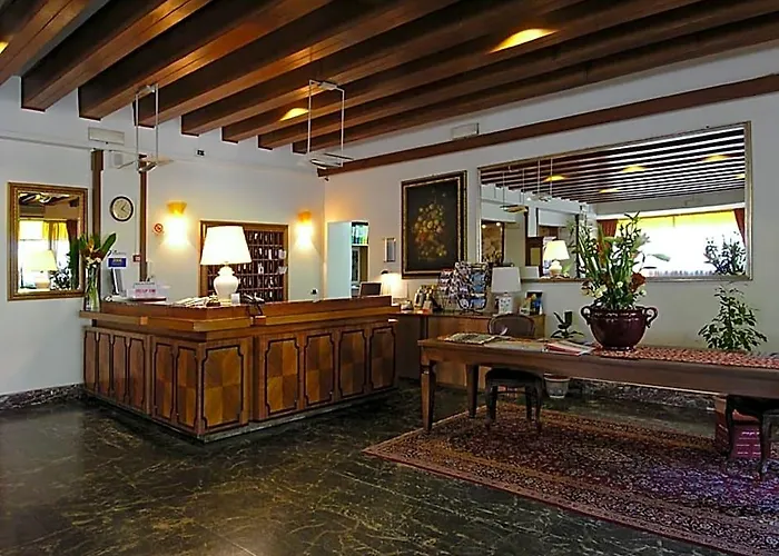 Pinewood 4* Rome